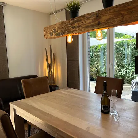 Celeste * Ρόστοκ